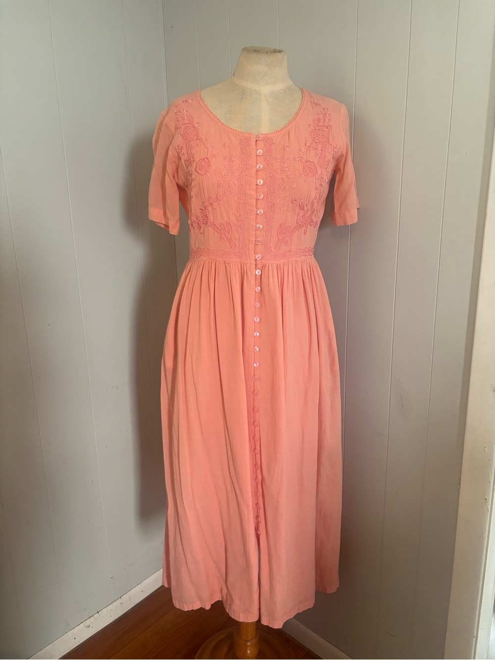 Vintage Together Coral Embroidered Button Front Prairie Maxi Dress Small